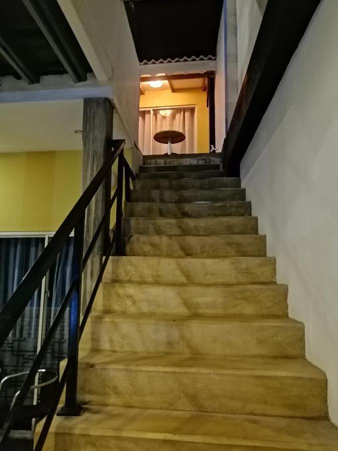 Le Petit Hotel & Restaurant Negombo Luaran gambar