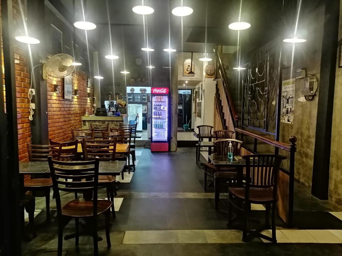 Le Petit Hotel & Restaurant Negombo Luaran gambar